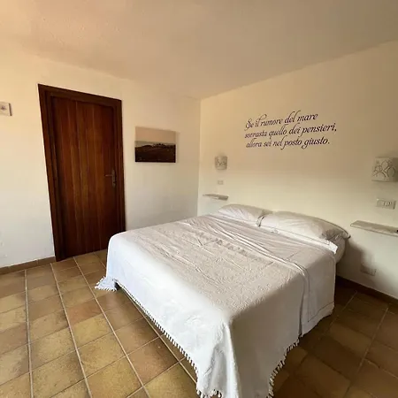 Wild Blue Sardinia Guest house Santa Reparata